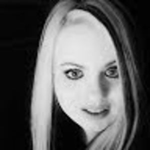 Meet your Posher, Alecia